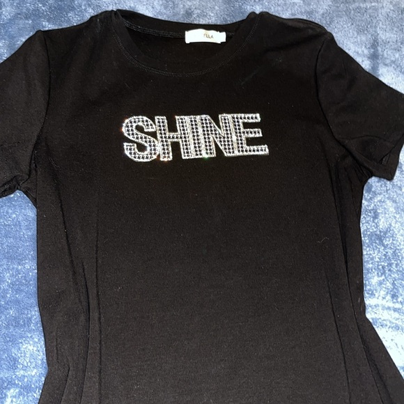 Nice dress 👗 - Picture 2 of 3